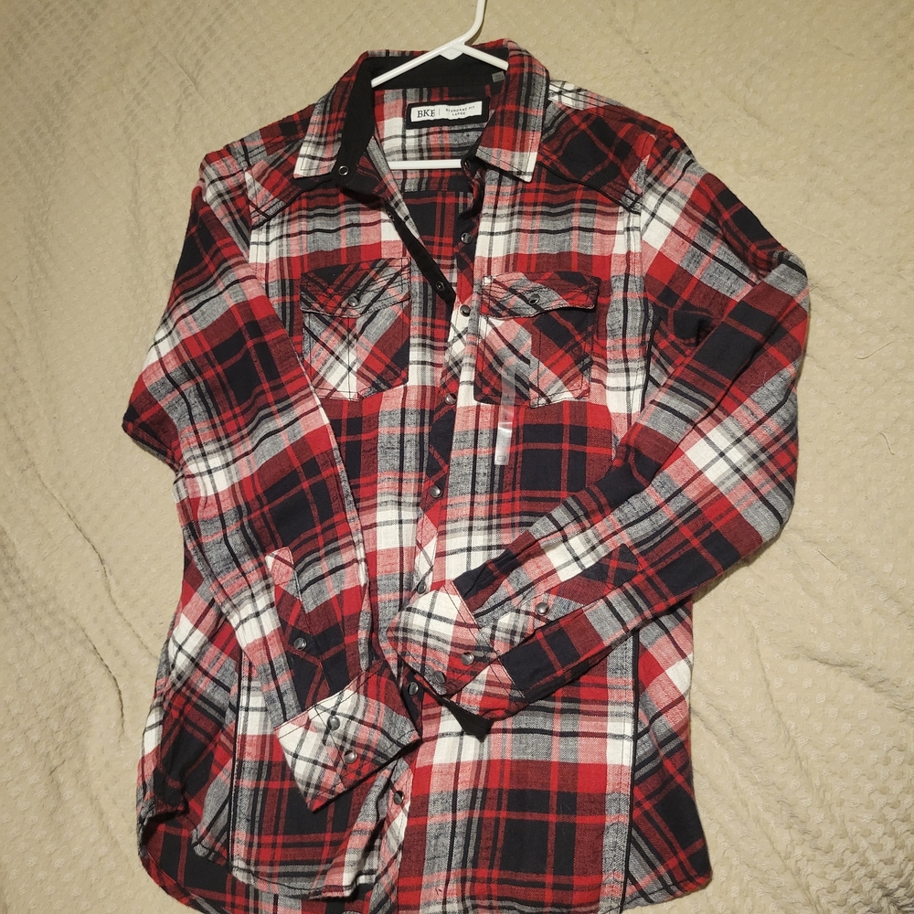 new Buckle Red/Black Plaid pearlsnap Button Down Shirt